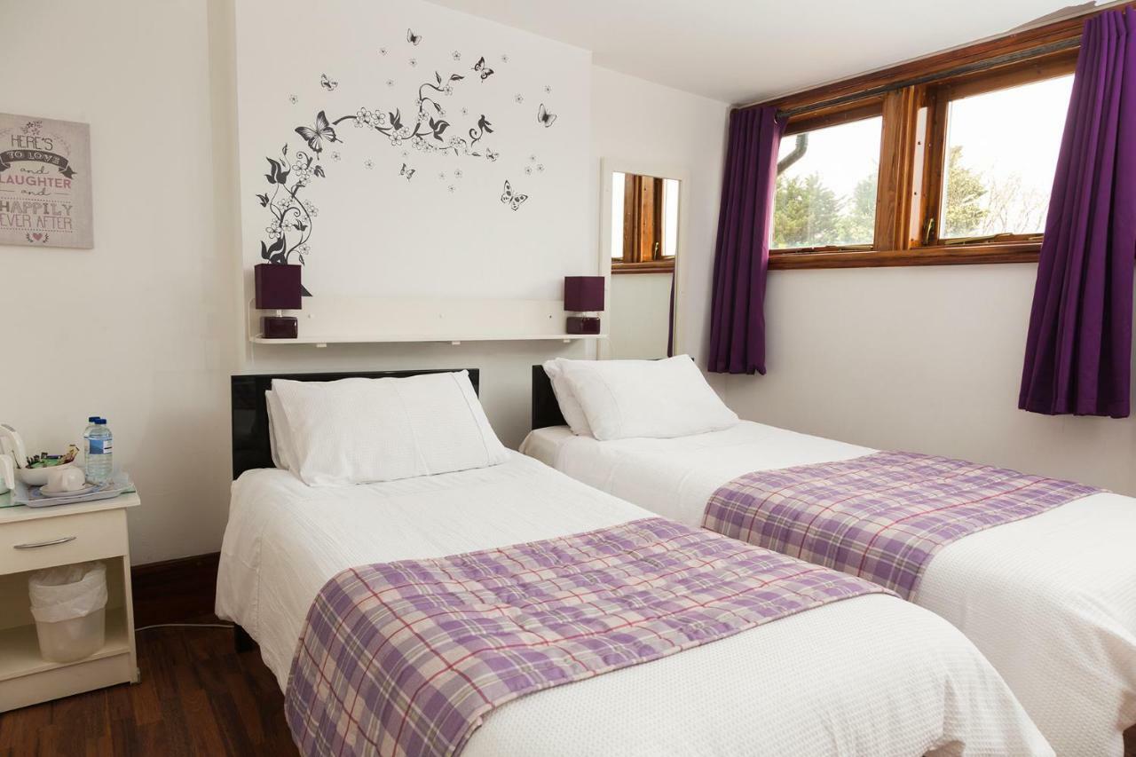 Breeze Guest House Bootle  Dış mekan fotoğraf